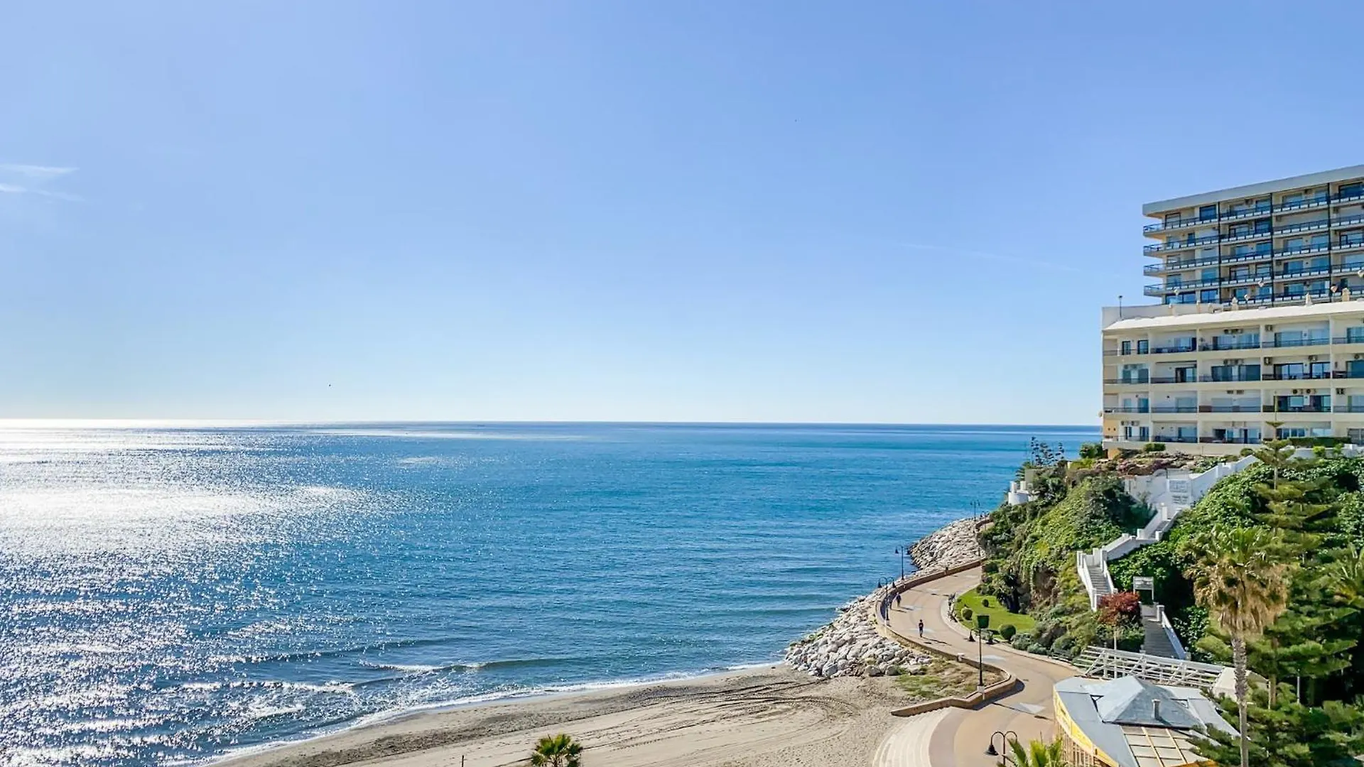 The White Rock Private Access To The Beach Torremolinos Apartment