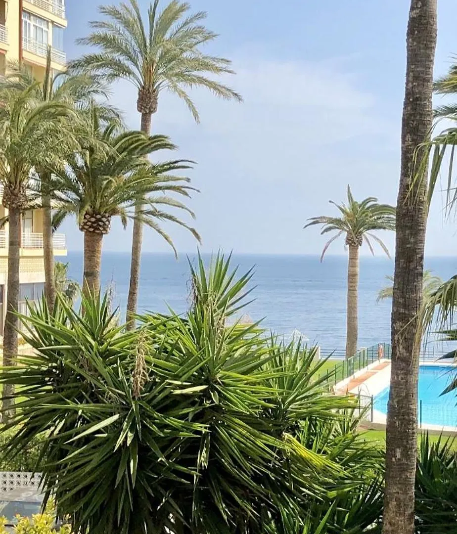 The White Rock Private Access To The Beach Torremolinos 0*,  Spain